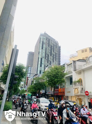 Bán nhà góc 2 mặt tiền phường Bến Nghé đường Lê Thánh Tôn Quận 1 7