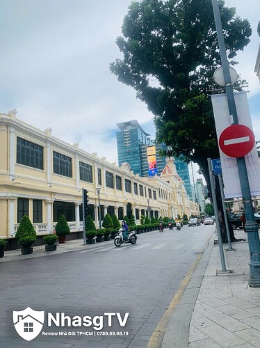Bán nhà góc 2 mặt tiền phường Bến Nghé đường Lê Thánh Tôn Quận 1 1