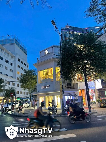 Bán nhà góc 2 mặt tiền phường Bến Nghé đường Lê Thánh Tôn Quận 1 6