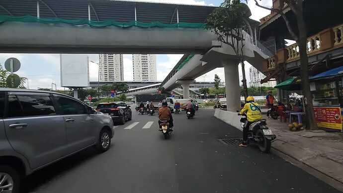 Cho thuê nhà mặt tiền đường Song Hành TP Thủ Đức gần ga Metro TPHCM 15